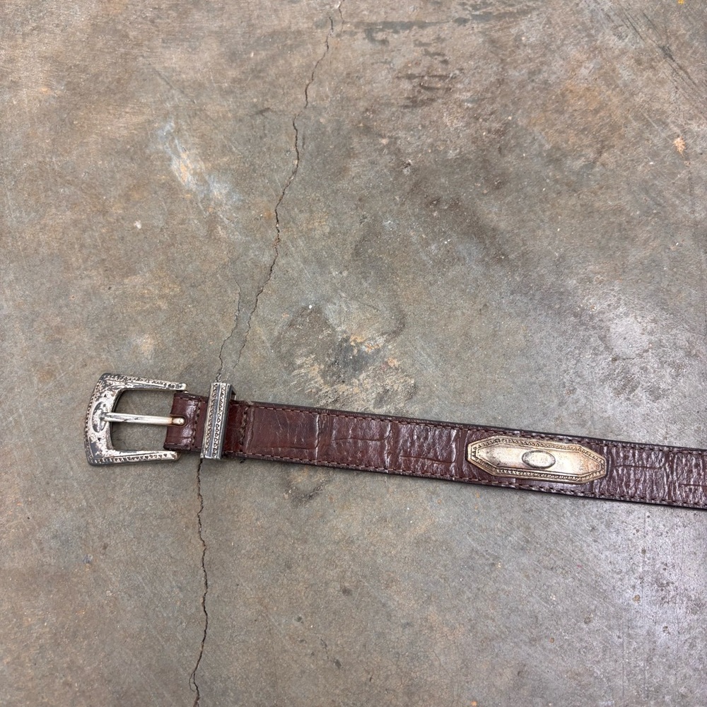 Vintage 1990s Brighton Croc Embossed Leather Silver Concho Belt Sz Medium 41809 - Picture 11 of 14